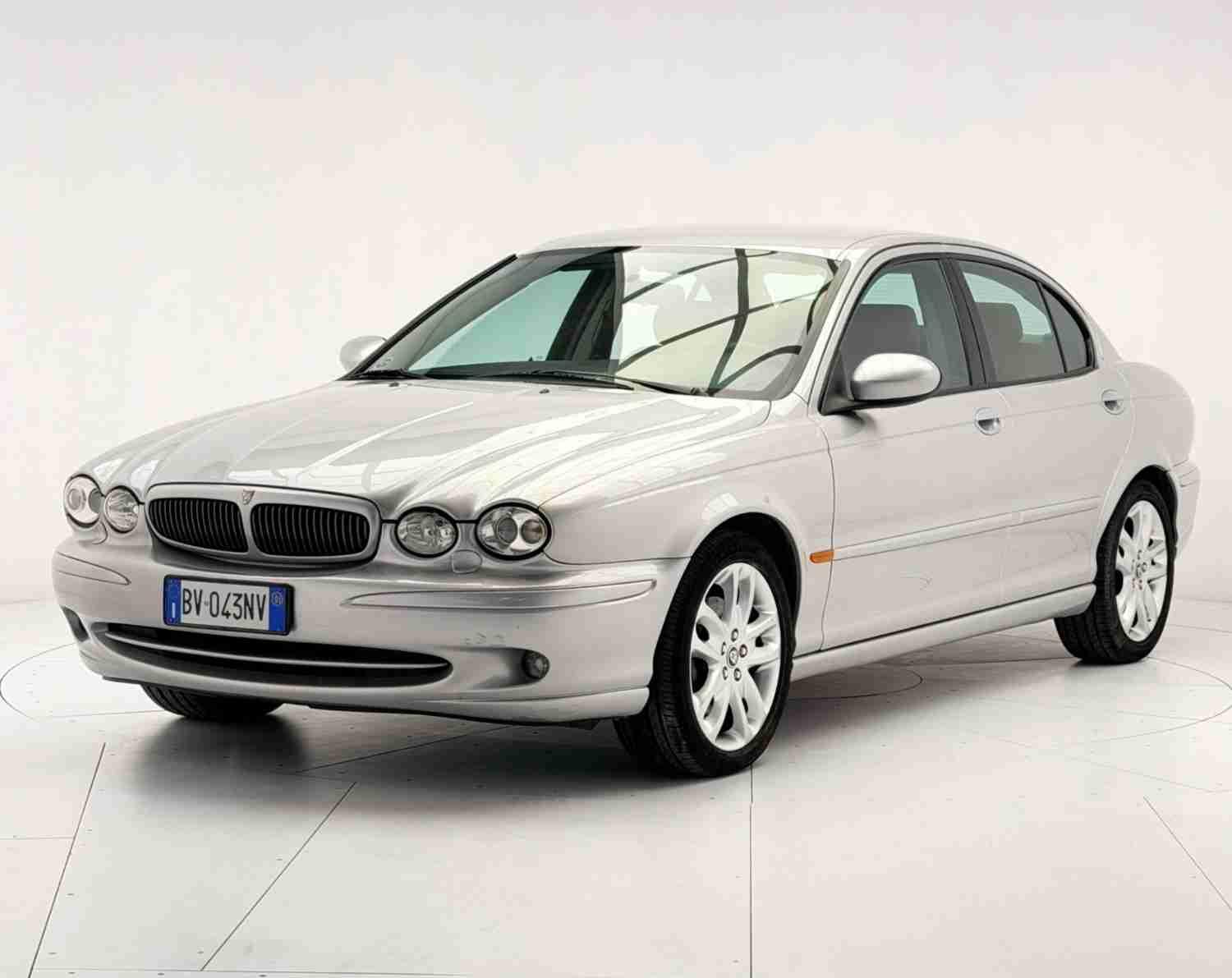 Jaguar - X-Type 3.0 Manual - NO RESERVE - 2001