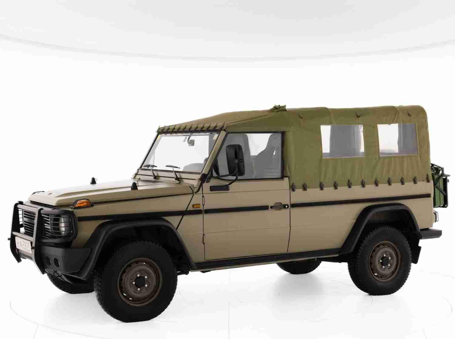 Mercedes-Benz - 300 GD Restomod - NO RESERVE - 1985
