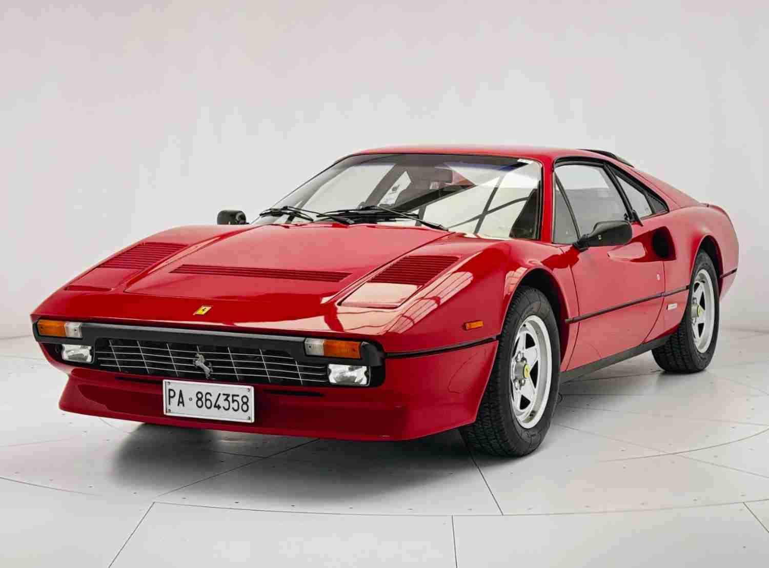 Ferrari - 308 GTB Quattrovalvole - NO RESERVE - 1983